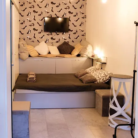 Apartment Lovely Nest *