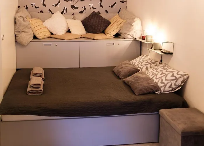 Lovely Nest Apartamento *