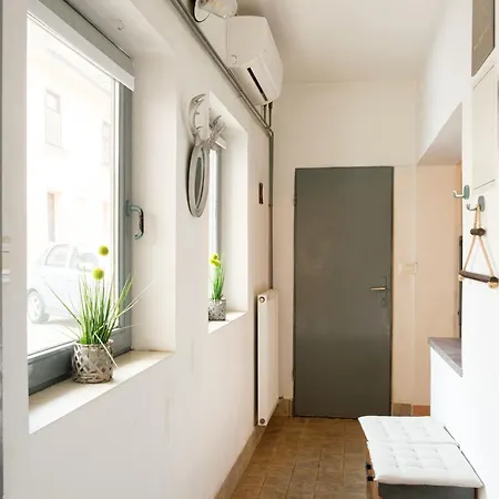 Apartment Lovely Nest Laibach
